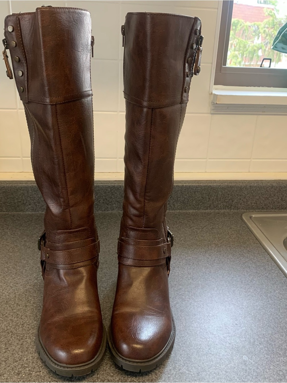 GBG G by Guess Ggteela tall brown boots Size 7.5 - Picture 3 of 8